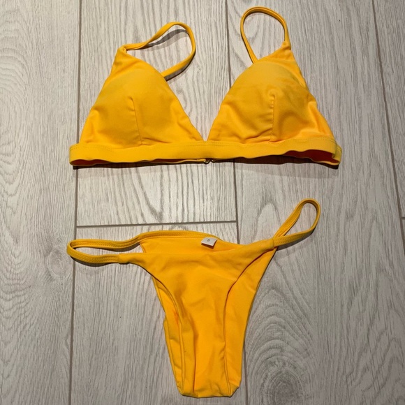 ROMWE cheeky bikini set - Picture 2 of 5